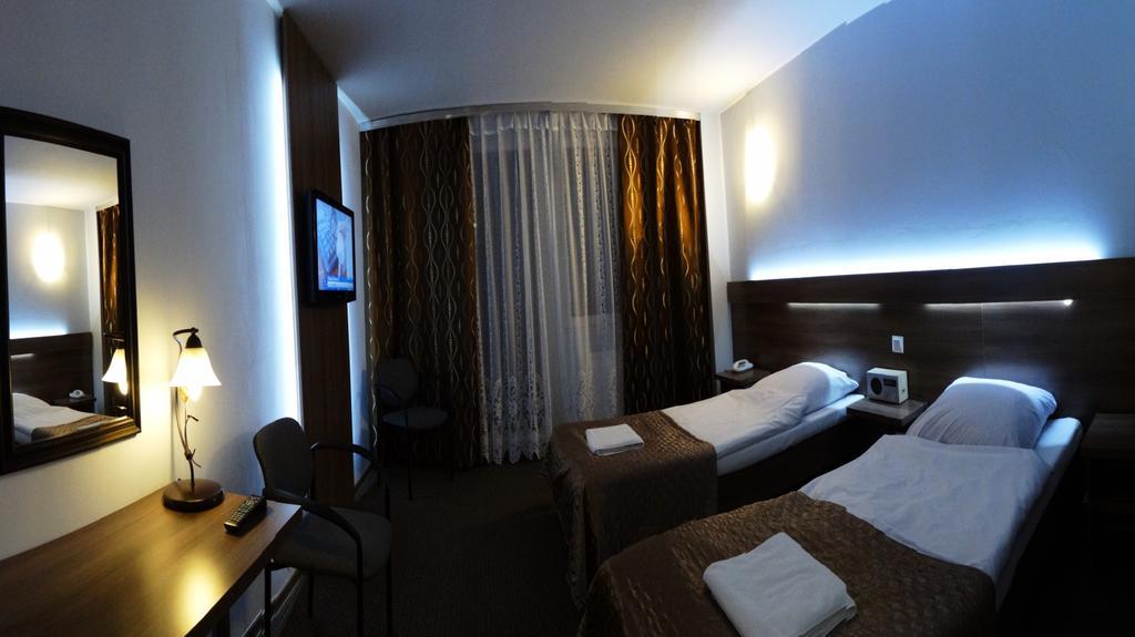 Hotel Junior Zamość Cameră foto