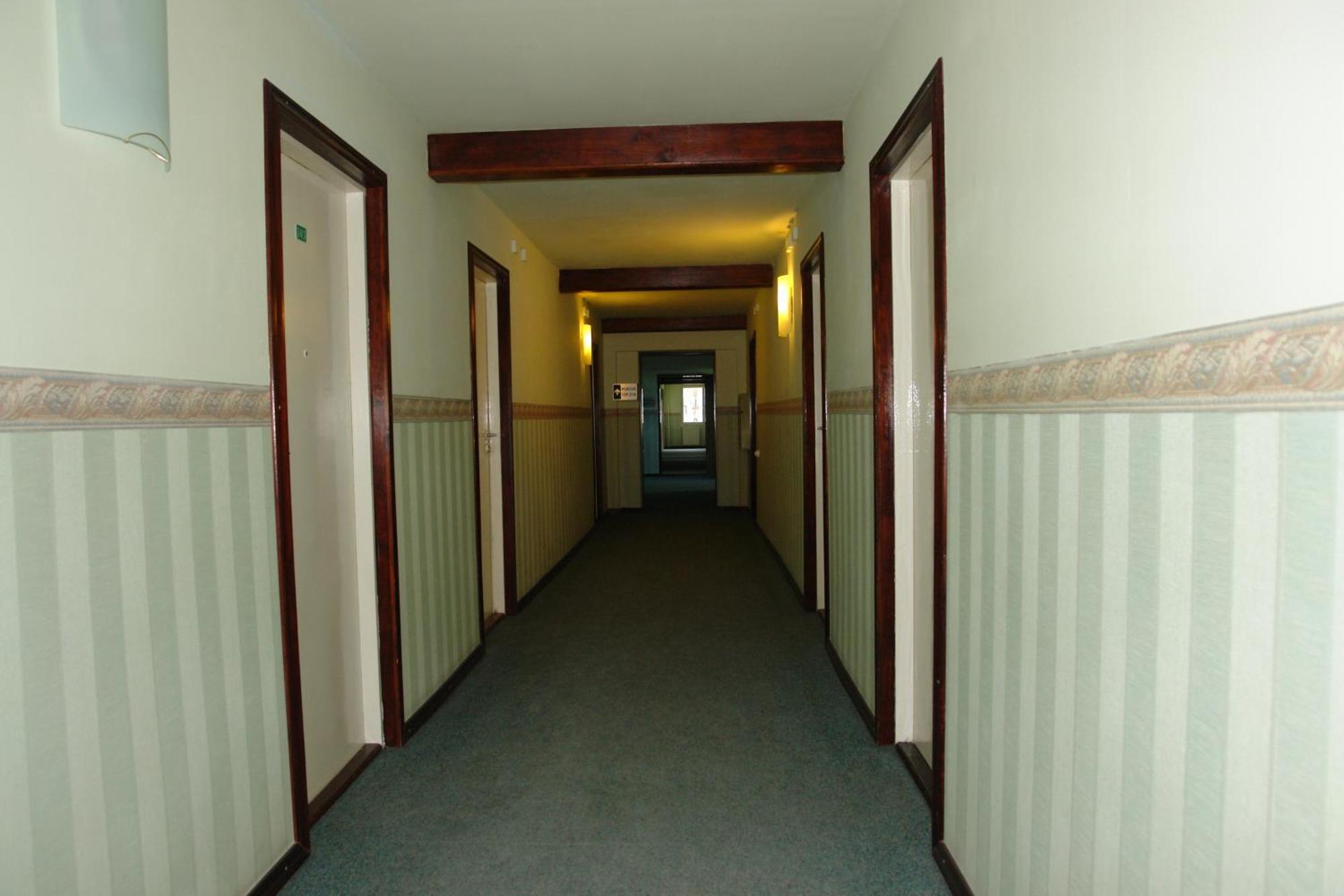 Hotel Junior Zamość Exterior foto